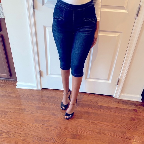 💥Anthropology(Pilcro)Pedalpusher💥 - Picture 2 of 3